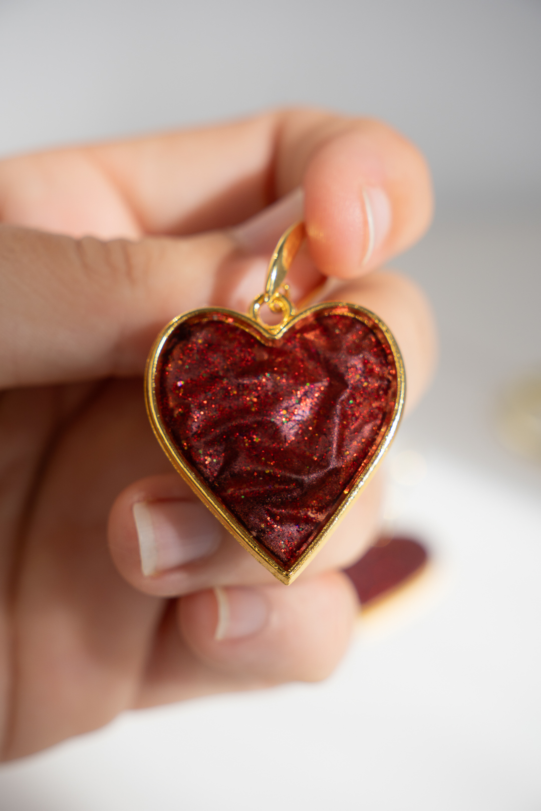 Pendientes corazón rojo - Imagen 2