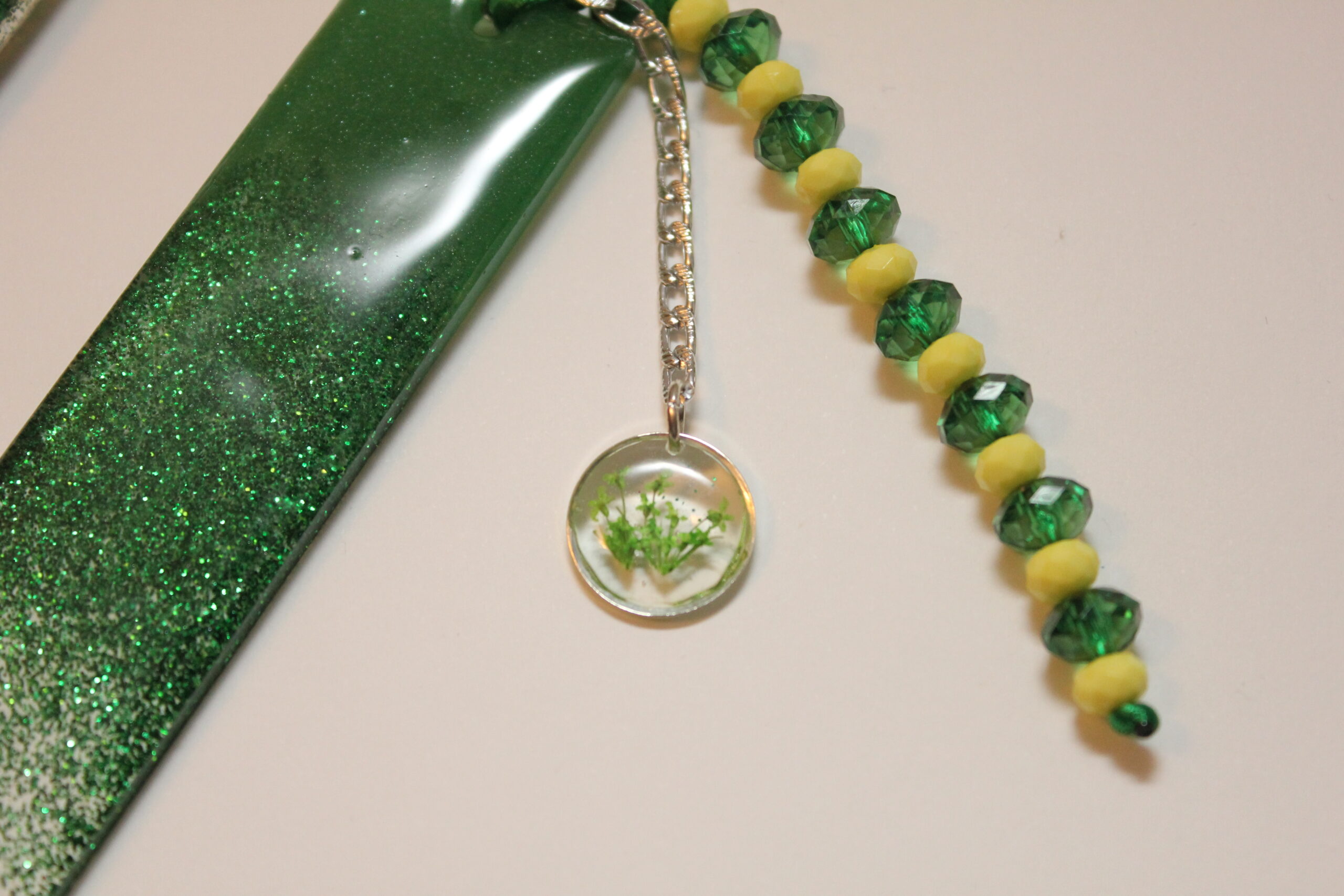 Marcapáginas verde - Imagen 3